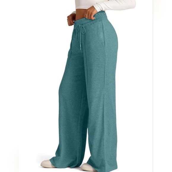 Women's Green Wide-Leg Drawstring Pants - Picture 5 of 8